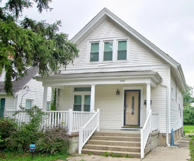 Homes in Toronto on the market for $1,088,000!