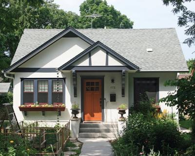 HOMES IN TORONTO ON THE HOTLIST FOR 1,049,000!