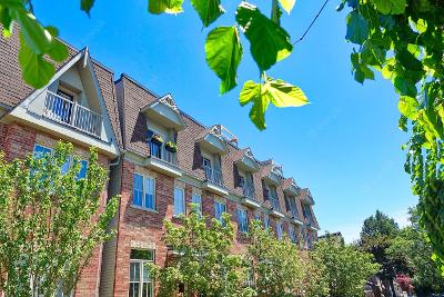 "Hotlist of Toronto homes for $1,159,900!