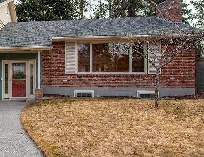 "Hotlist of Toronto Homes for $990,000!