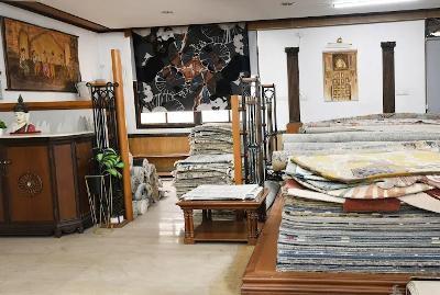 Luxury Rugs for Upscale Apartments | Shop Elegant Designs | Saraswati Global