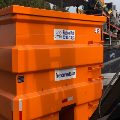 Why Vancouver Contractors Choose Local Dumpster Rental Services
