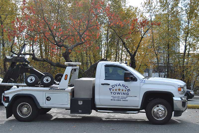 Dependable Tow Truck Roadside Assistance Services