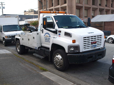 Find the Best Car Towing Service Near Me Online - Contact Advance Towing