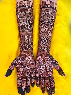 South Indian Mehandi Artist in Delhi