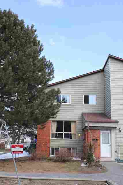 Great 3 Bedroom Townhome!