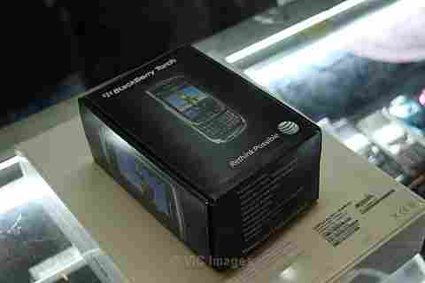 Blackberry Torch 9800...........250Euro