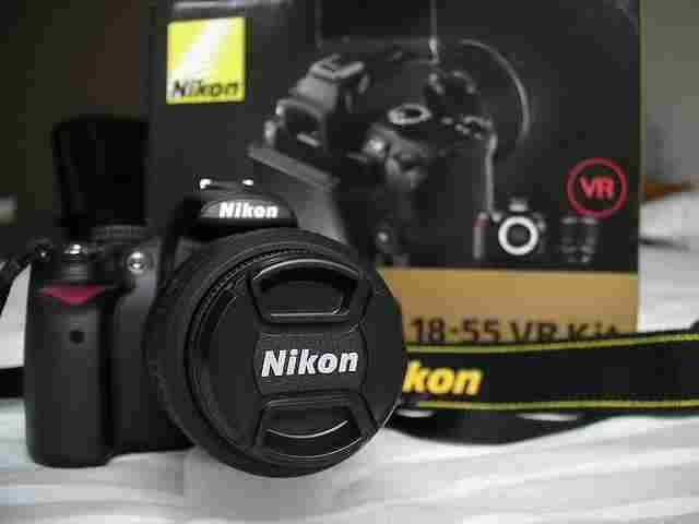 FOR SALE : BRAND NEW Nikon D3,Apple Iphone 4G 32Gb,Nikon D90 BUY