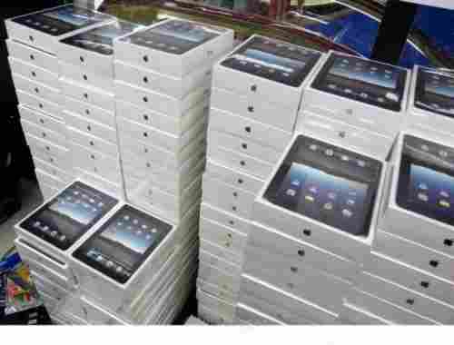 Brand New Apple iPad 2 64GB with Wi-Fi.$500us Dollars