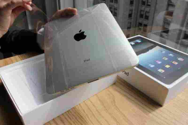 WTS Apple iPad 2 64GB & Apple iPhone 4 HD 32GB