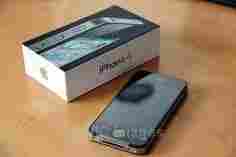 Apple iPhone 4 32GB