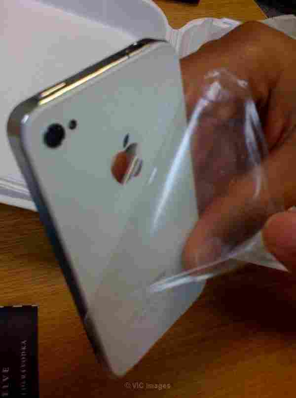 Original Apple iPhone 4 32Gb,100% Unlocked New GSM 3G @ $310 inc