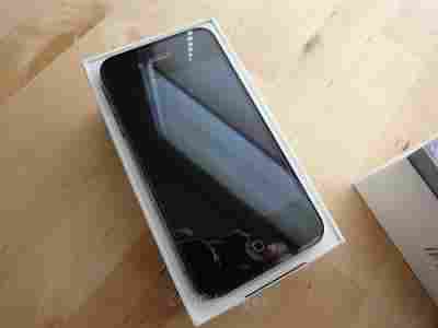 We sell all kind of unlock phones, laptops, games plasma tv and all electronics,tv, musical instrument etc