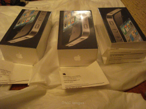 Brand New Apple iPhone 4 32GB