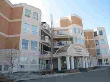 Spacious Condo Apartment available May 15