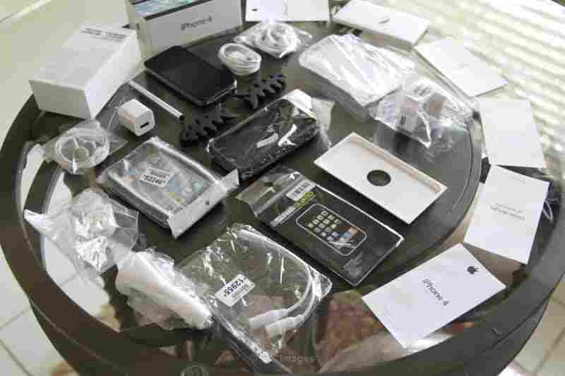APPLE IPHONE4 32GB BLACK