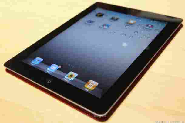 iPad 2 WiFi + 3G 64GB.......$550