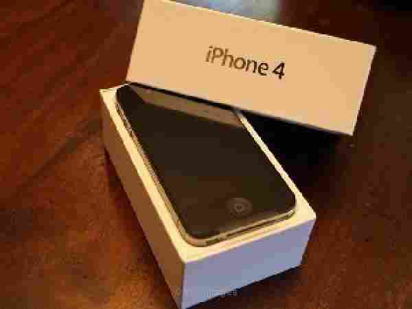 FOR SALE:APPLE IPHONE 4G 32GB$250/BUY 2 GET 1 FREE