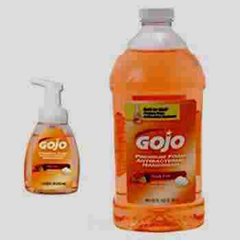 GOJO Premium Foam Antibacterial Handwash Case Pack 2
