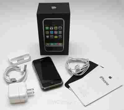 Apple iphone 4G 32GB , Blackberry Torch 9800 , Nokia N8 , unlocked black & white cost $250USD Buy 2 Get 1