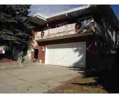 House for rent in Stanley Park, Calgary SW ? Available July 1st, 2011