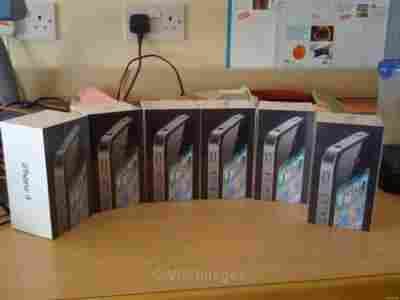 UNLOCKED APPLE IPHONE 4G 32GB AND IPAD 2 2011 IS HERE @ WHOLE SALE PRICE