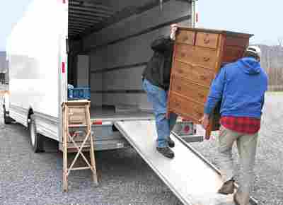 DUBLIN REMOVAL SERVICES VAN OR TRUCK 0863903119
