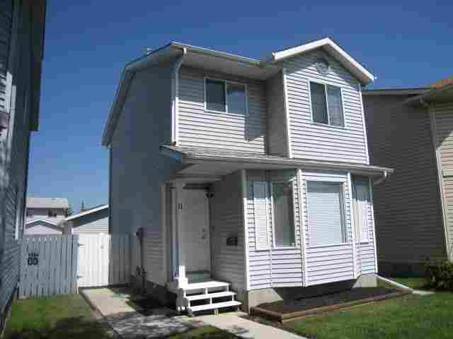 Martinview house for rent with garage