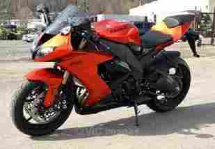 2007 Kawasaki Ninja ZX 10. $1299.