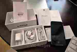 Buy Latest Apple iPad 2 32GB & Apple iPhone 4G 32GB