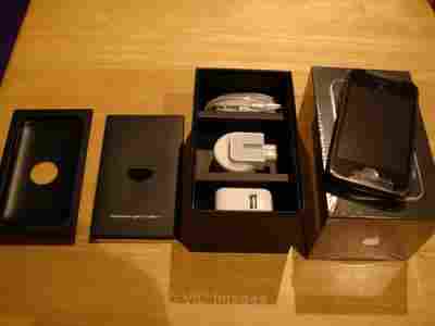 Buy 2 get 1 free Apple Iphone 4G 32GB(factory unlocked)