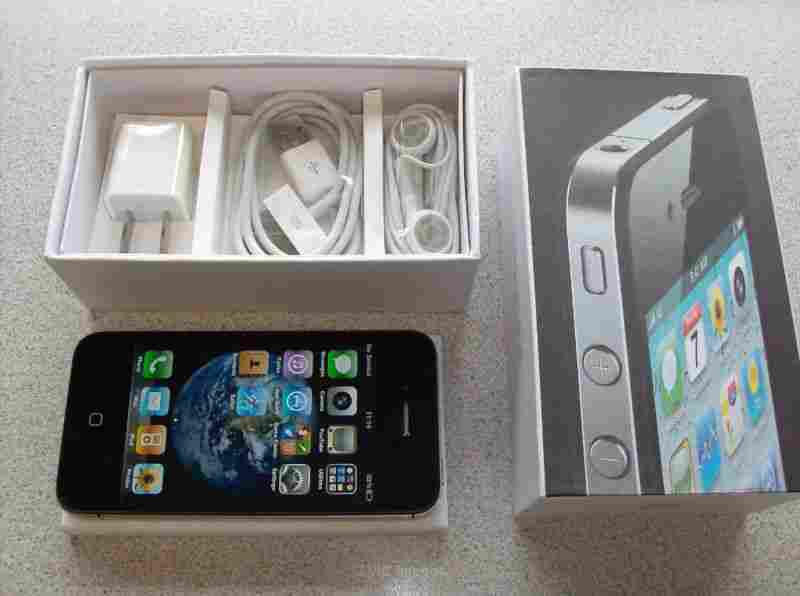 Apple Iphone 4G 32GB Complete Black Factory Unlock