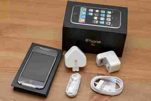 Unlocked iPhone 3GS 32GB,Nokia N97 32GB For Sale