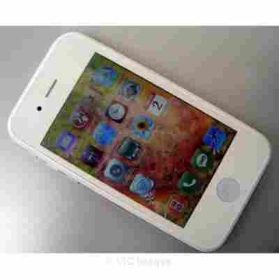 BUY 2 GET 1 FREE LATEST APPLE IPHONE 5G 32GB/BLACKBERRY 9900 TOUCH/BlackBerry Torch 2 9810