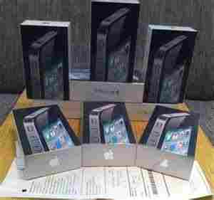 WTS Brand New Apple iphone 4G 32GB (Unlocked )