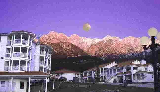 FREE GETAWAY Fairmont Hot Springs or Okanagan Lake 3 nights 4 days