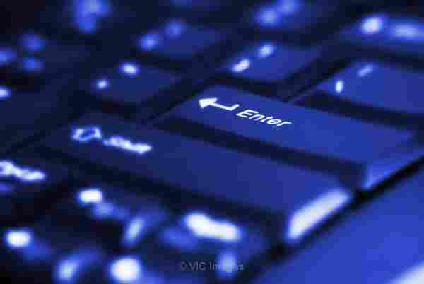 IT SUPPORT