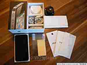 Brand New Apple iPhone 4 32GB Unlocked GSM