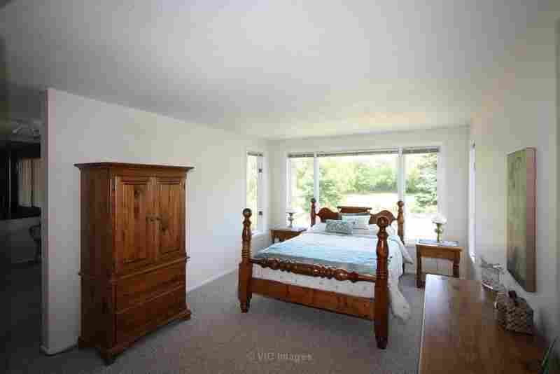 3 piece pine bedroom furniture