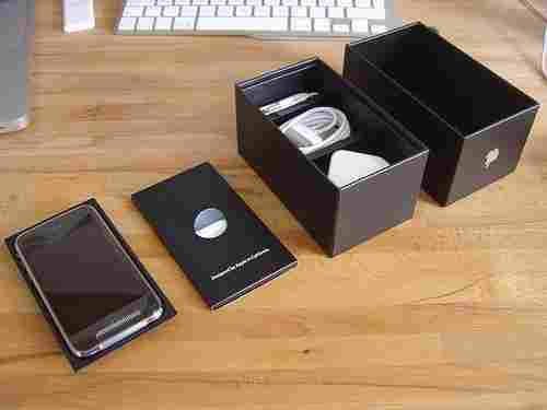 Apple iphone 4g 32gb for sale