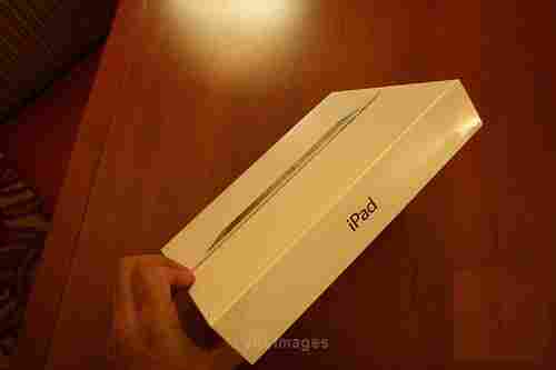 Apple iPad 2 with Wi-Fi 3G