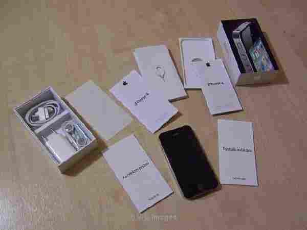 For Sale: Apple iphone 4G 32GB /Apple iPad 2 64GB