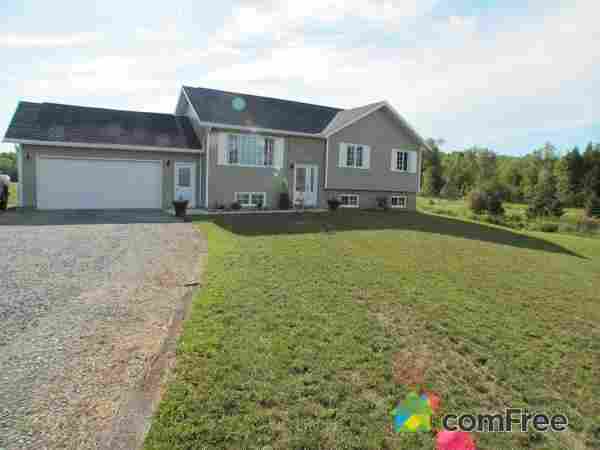 3 BEDROOM 1 BATH COUNTRY HOME- BUILT 2010 - MUST SEE