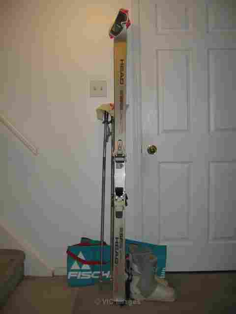 Ladies Downhill Equipment