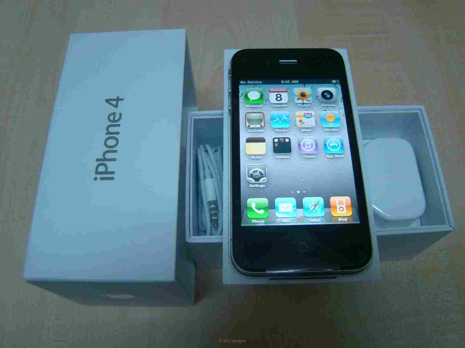 For Sale: Apple iPhone 4 32GB & Samsung Galaxy II