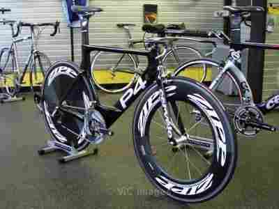 BRAND NEW APPLE IPHONE 4GS 32GB,Cervelo P2 Ultegra Triathlon TT