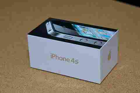 Now On Sell :: Apple iPhone 4S 32GB = = = = $400