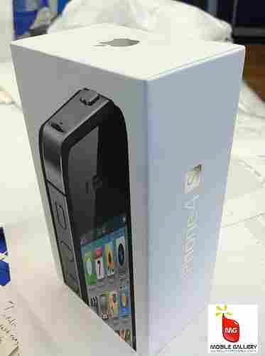 Apple iPhone 4s 32GB Unlocked