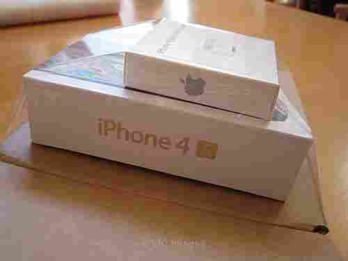 New iPhone 4s/4G 32GB, Samsung S2, BB Torch 9800 $250