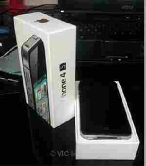 Apple iPhone 4S 32gb and Apple Ipad 2 64GB